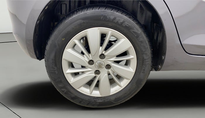 2015 Maruti Swift ZXI, Petrol, Manual, 76,416 km, Right Rear Wheel