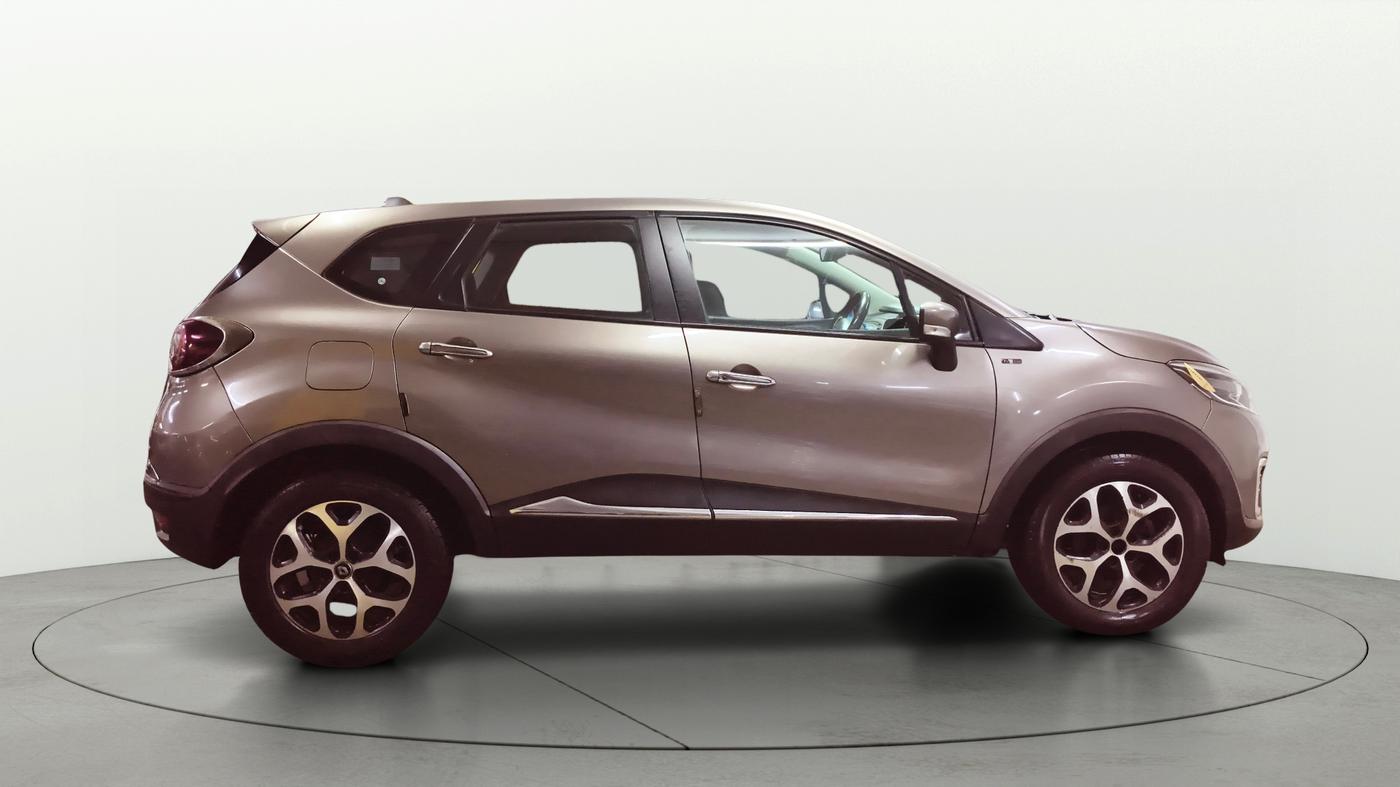 2017 Renault Captur RXT DIESEL, Diesel, Manual, 1,27,290 km, Right Side View