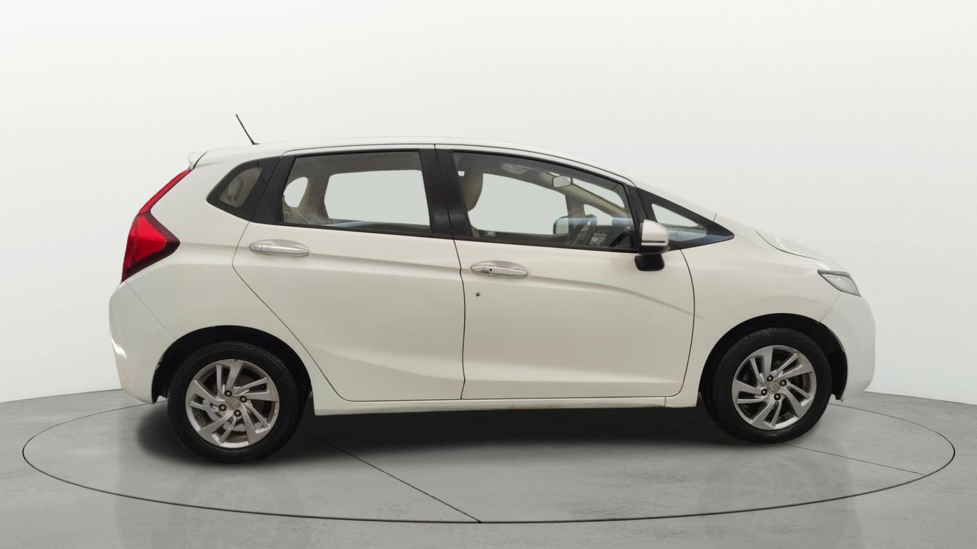 2019 Honda Jazz 1.2L I-VTEC VX CVT, Petrol, Automatic, 1,05,929 km, Right Side View