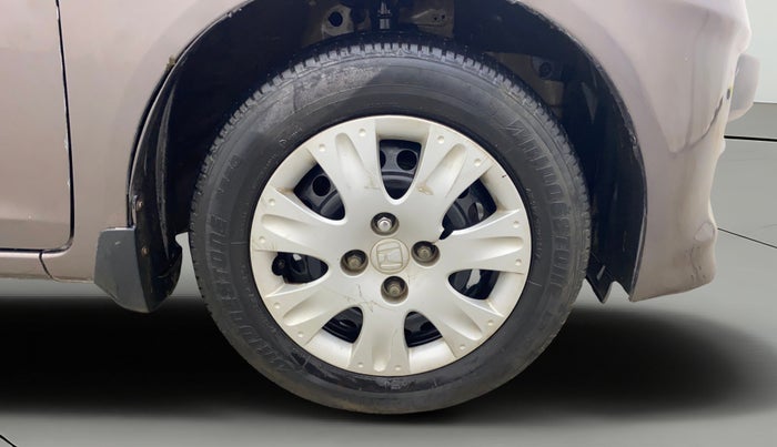 2012 Honda Brio S MT, Petrol, Manual, 66,677 km, Right Front Wheel