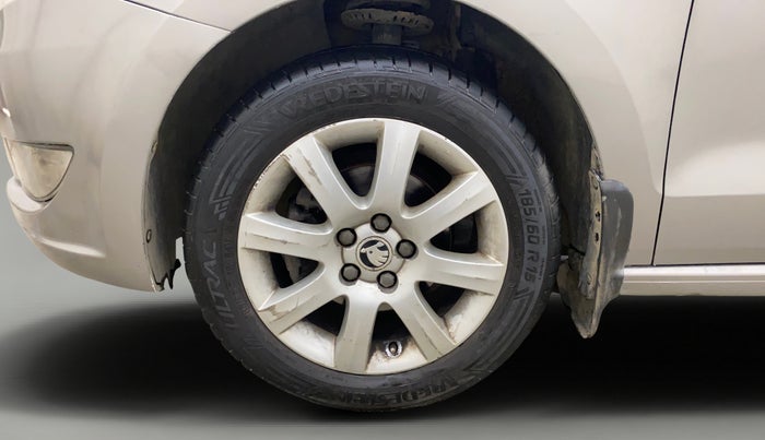 2013 Skoda Rapid AMBITION 1.6 TDI CR MT, Diesel, Manual, 1,14,039 km, Left Front Wheel