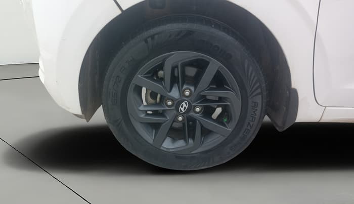 2022 Hyundai GRAND I10 NIOS SPORTZ AMT 1.2 KAPPA VTVT, Petrol, Automatic, 33,008 km, Left Front Wheel