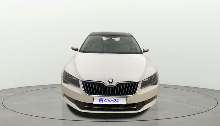 2018 Skoda Superb STYLE 1.8 TSI AT, Petrol, Automatic, 79,172 km, Front