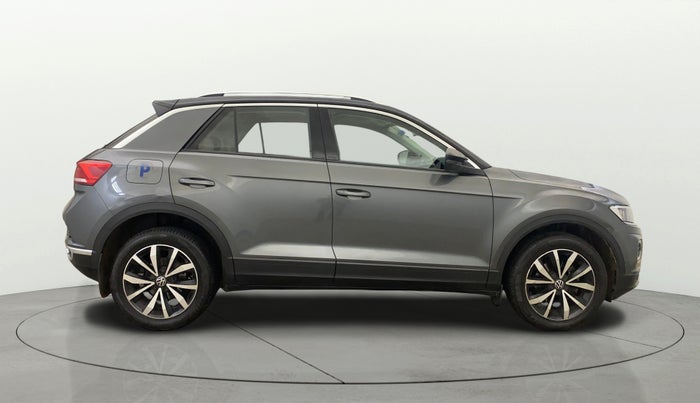 2021 Volkswagen T-ROC 1.5 TSI AT, Petrol, Automatic, 95,260 km, Right Side View