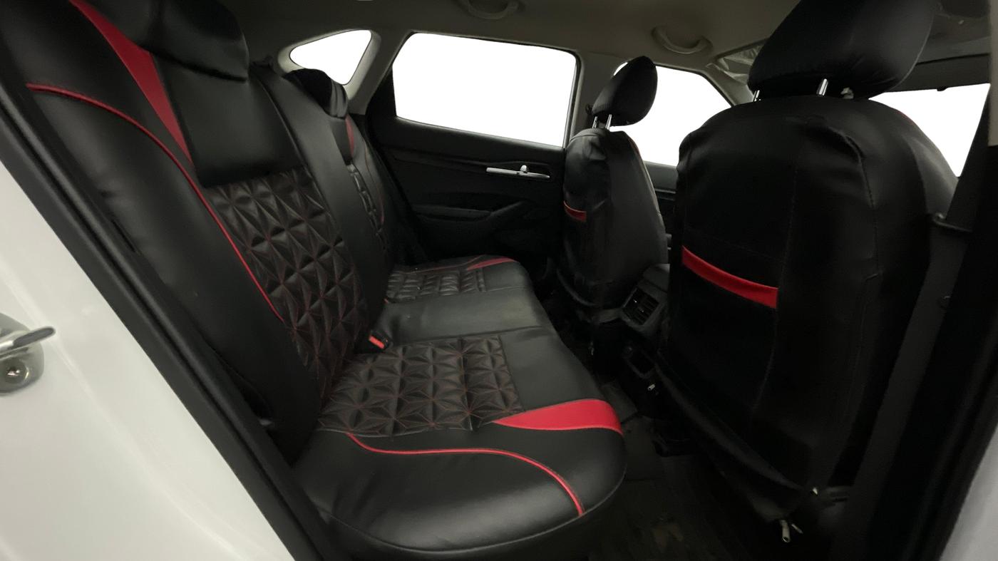 2020 KIA SELTOS HTK 1.5 PETROL, Petrol, Manual, 15,813 km, Right Side Rear Door Cabin