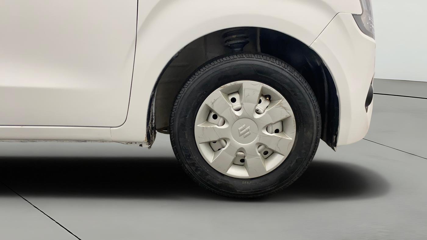 2020 Maruti New Wagon-R LXI CNG 1.0, CNG, Manual, 1,10,176 km, Right Front Wheel