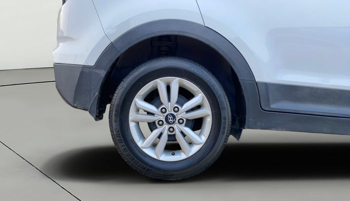 2014 Ford Ecosport TITANIUM 1.5L DIESEL, Diesel, Manual, 1,32,516 km, Right Rear Wheel