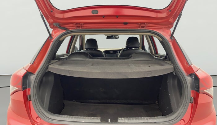 2016 Hyundai Elite i20 SPORTZ 1.2, Petrol, Manual, 92,257 km, Boot Open Zoomed View