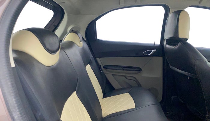 2018 Tata Tiago XZ PETROL, Petrol, Manual, 30,975 km, Right Side Rear Door Cabin