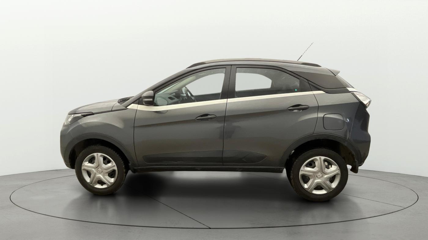 2020 Tata NEXON XM PETROL, Petrol, Manual, 69,249 km, Left Side