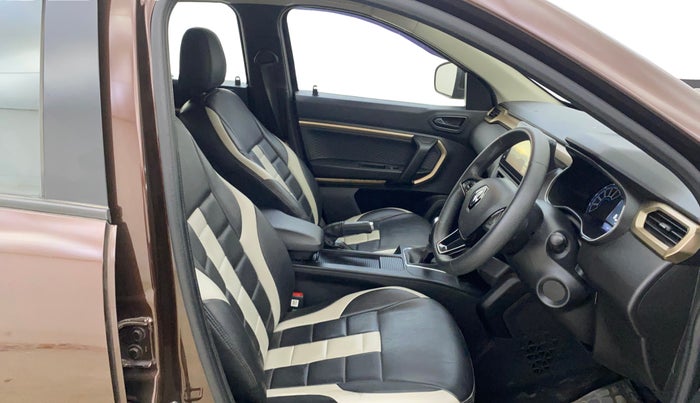 2022 Renault Kiger RXT AMT, Petrol, Automatic, 21,754 km, Right Side Front Door Cabin