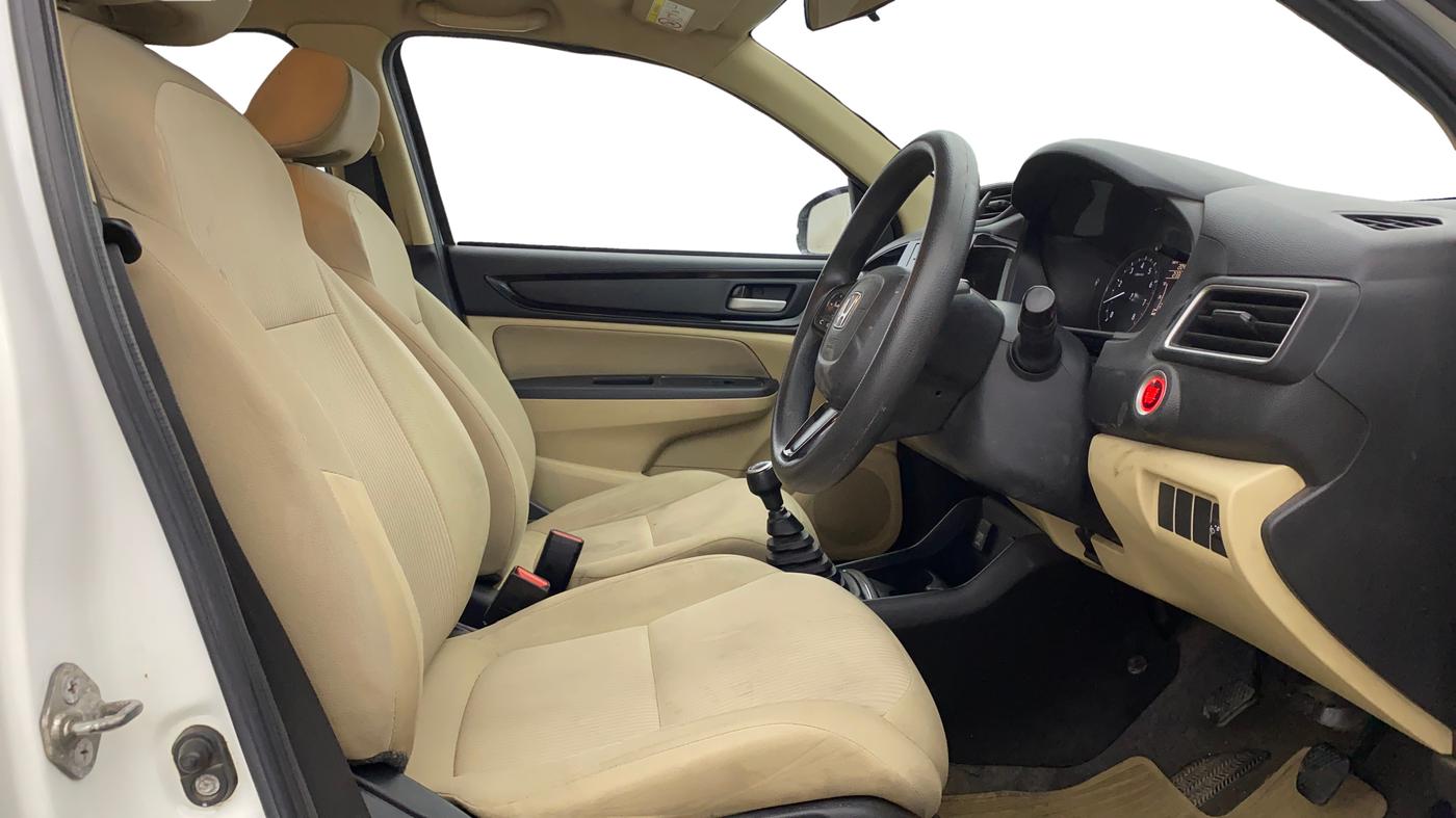 2019 Honda Amaze 1.2L I-VTEC V, Petrol, Manual, 72,902 km, Right Side Front Door Cabin