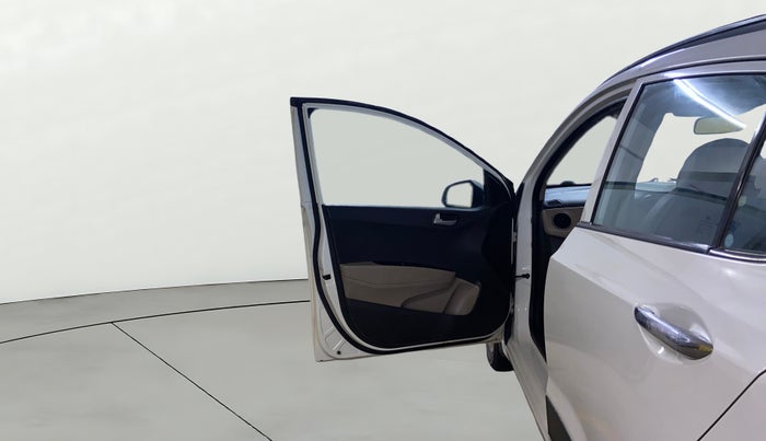 2015 Hyundai Grand i10 ASTA 1.2 KAPPA VTVT, CNG, Manual, 78,834 km, LHS Front Door