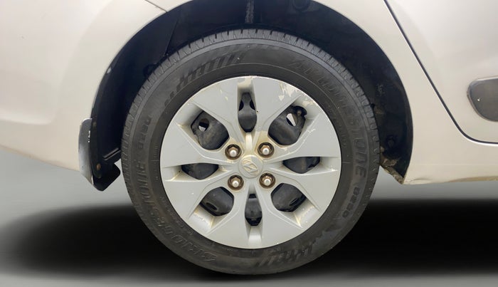 2015 Hyundai Xcent S 1.2, Petrol, Manual, 96,630 km, Right Rear Wheel