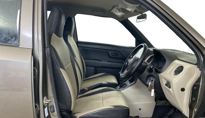 2022 Maruti New Wagon-R LXI CNG 1.0, CNG, Manual, 56,810 km, Right Side Front Door Cabin