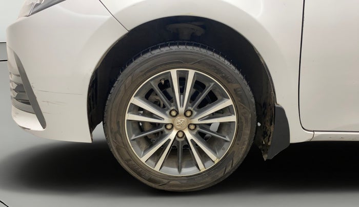 2017 Toyota Corolla Altis GL PETROL, Petrol, Manual, 78,724 km, Left Front Wheel