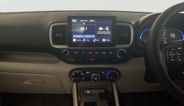 2023 Hyundai VENUE S(O) 1.2, Petrol, Manual, 5,981 km, Air Conditioner