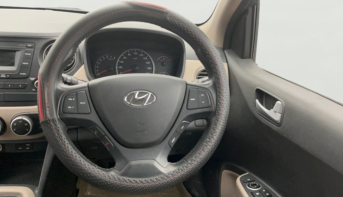 2016 Hyundai Grand i10 ASTA (O) 1.2 KAPPA VTVT, Petrol, Manual, 23,217 km, Steering Wheel Close Up