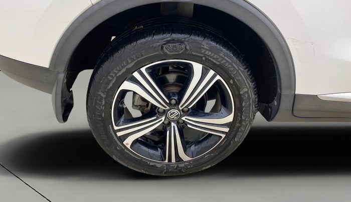 2022 MG ASTOR SAVVY 1.5 CVT S RED, Petrol, Automatic, 18,257 km, Right Rear Wheel