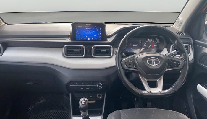 2021 Tata PUNCH CREATIVE  1.2 RTN DUAL TONE, Petrol, Manual, 30,276 km, Steering Wheel Close Up