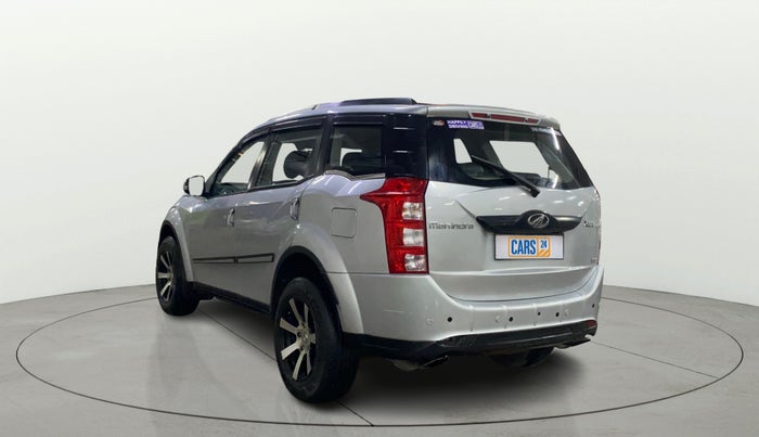 2016 Mahindra XUV500 W6, Diesel, Manual, 80,290 km, Left Back Diagonal