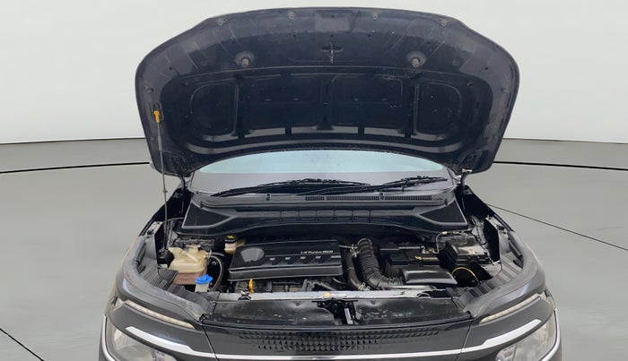 2023 KIA CARENS PRESTIGE PLUS 1.4 PETROL 7 STR, Petrol, Manual, 26,327 km, Open Bonet