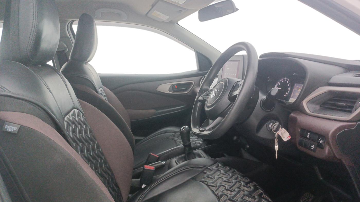 2024 Maruti FRONX Delta Plus (O) 1.2L MT, Petrol, Manual, 58,459 km, Right Side Front Door Cabin