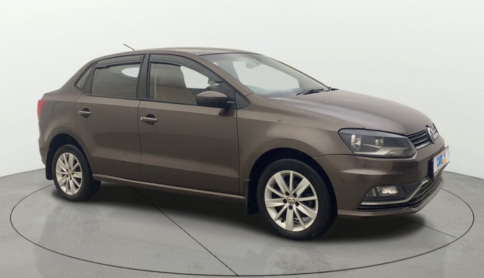 2016 Volkswagen Ameo HIGHLINE1.5L, Diesel, Manual, 1,21,509 km, Right Front Diagonal