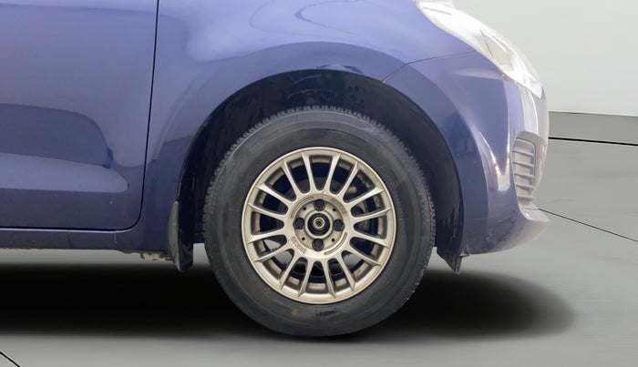 2019 Maruti Swift VXI AMT, Petrol, Automatic, 53,994 km, Right Front Wheel