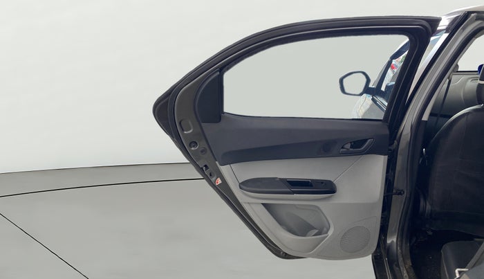 2024 Tata Tiago XT PETROL, Petrol, Manual, 15,398 km, LHS Rear Door