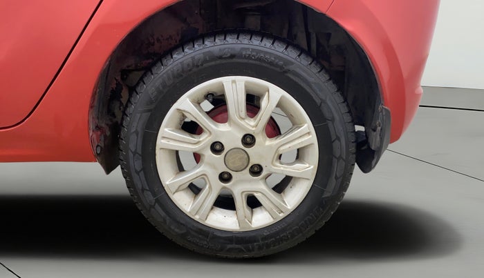 2017 Tata Tiago XZ PETROL, Petrol, Manual, 60,883 km, Left Rear Wheel