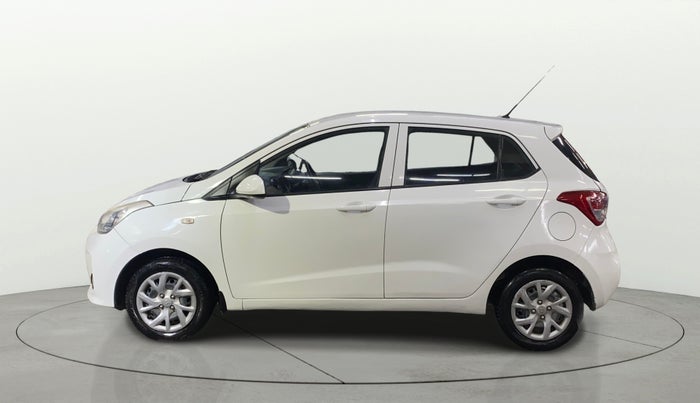 2017 Hyundai Grand i10 MAGNA AT 1.2 KAPPA VTVT, Petrol, Automatic, 26,594 km, Left Side