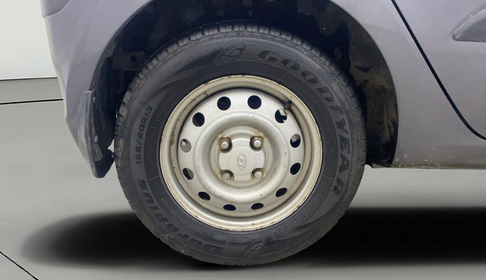 2013 Hyundai i10 ERA 1.1, Petrol, Manual, 45,425 km, Right Rear Wheel