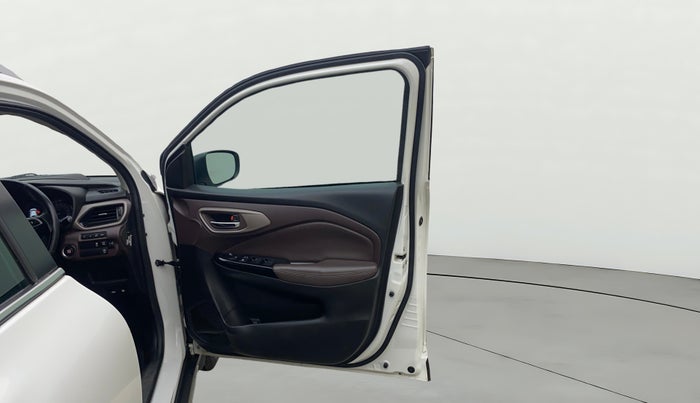 2023 Maruti FRONX ALPHA 1.0L TURBO 6 AT, Petrol, Automatic, 60,385 km, RHS Front Door