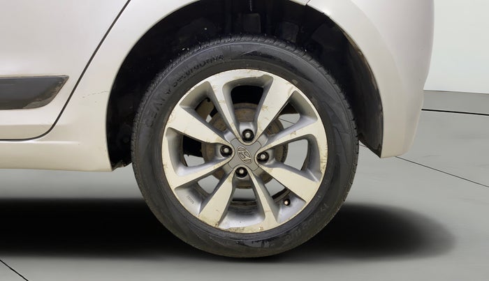 2016 Hyundai Elite i20 SPORTZ 1.2, Petrol, Manual, 39,855 km, Left Rear Wheel