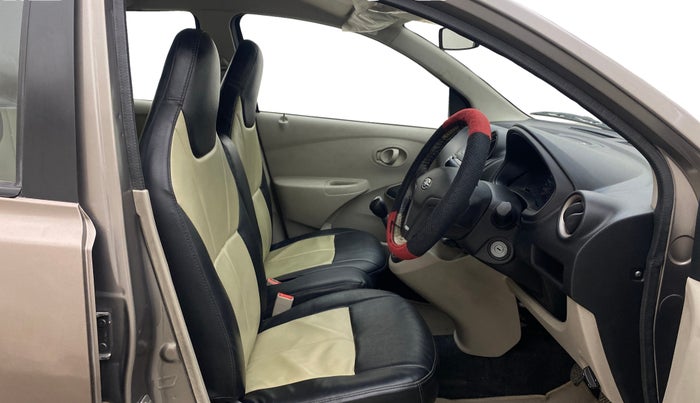 2016 Datsun Go Plus T, Petrol, Manual, 22,724 km, Right Side Front Door Cabin