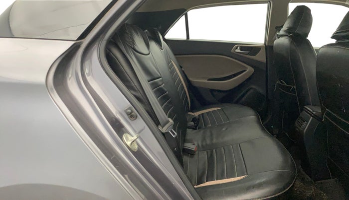 2019 Hyundai Elite i20 SPORTZ PLUS 1.4 CRDI, Diesel, Manual, 94,878 km, Right Side Rear Door Cabin