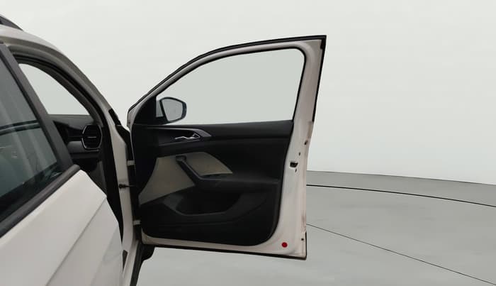 2021 Skoda KUSHAQ AMBITION 1.0L TSI AT, Petrol, Automatic, 1,12,663 km, RHS Front Door