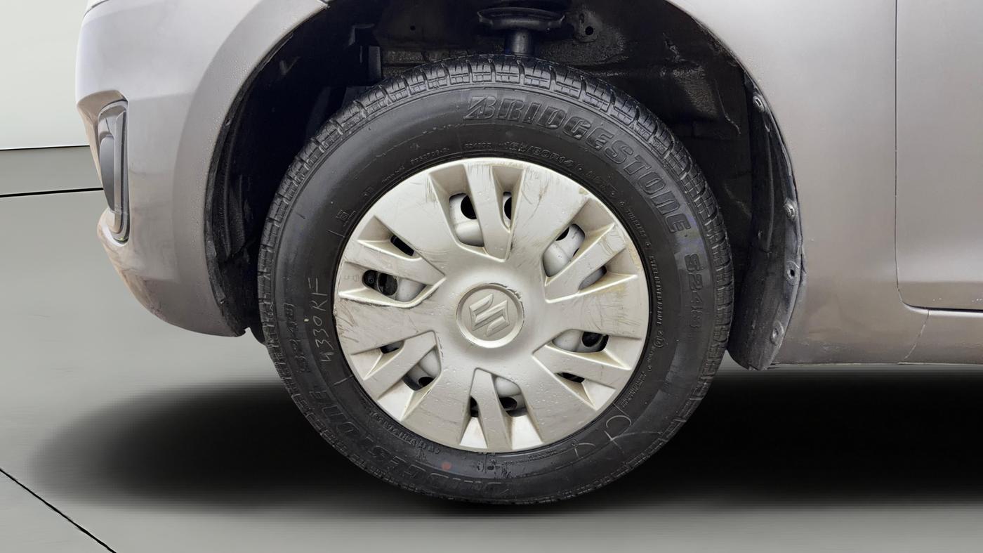 2015 Maruti Swift LXI (O), Petrol, Manual, 20,568 km, Left Front Wheel
