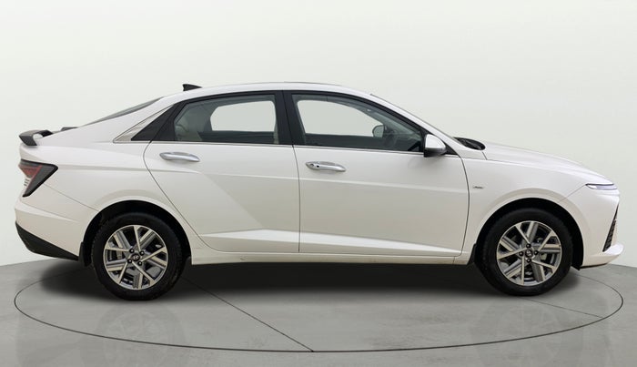 2024 Hyundai Verna SX(O) 1.5 MPI IVT , Petrol, Automatic, 5,953 km, Right Side View