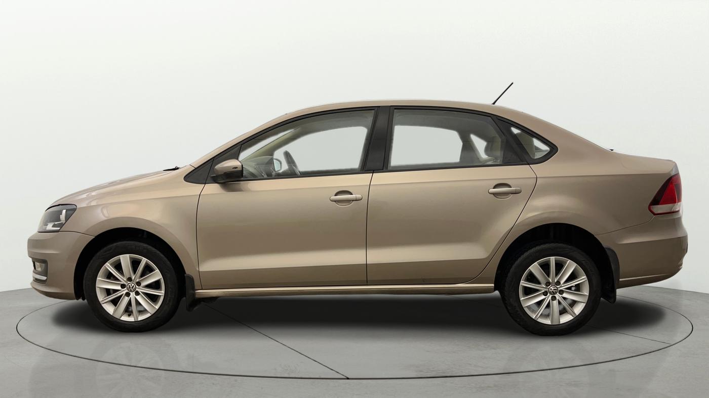 2016 Volkswagen Vento HIGHLINE 1.6 MPI, Petrol, Manual, 37,031 km, Left Side