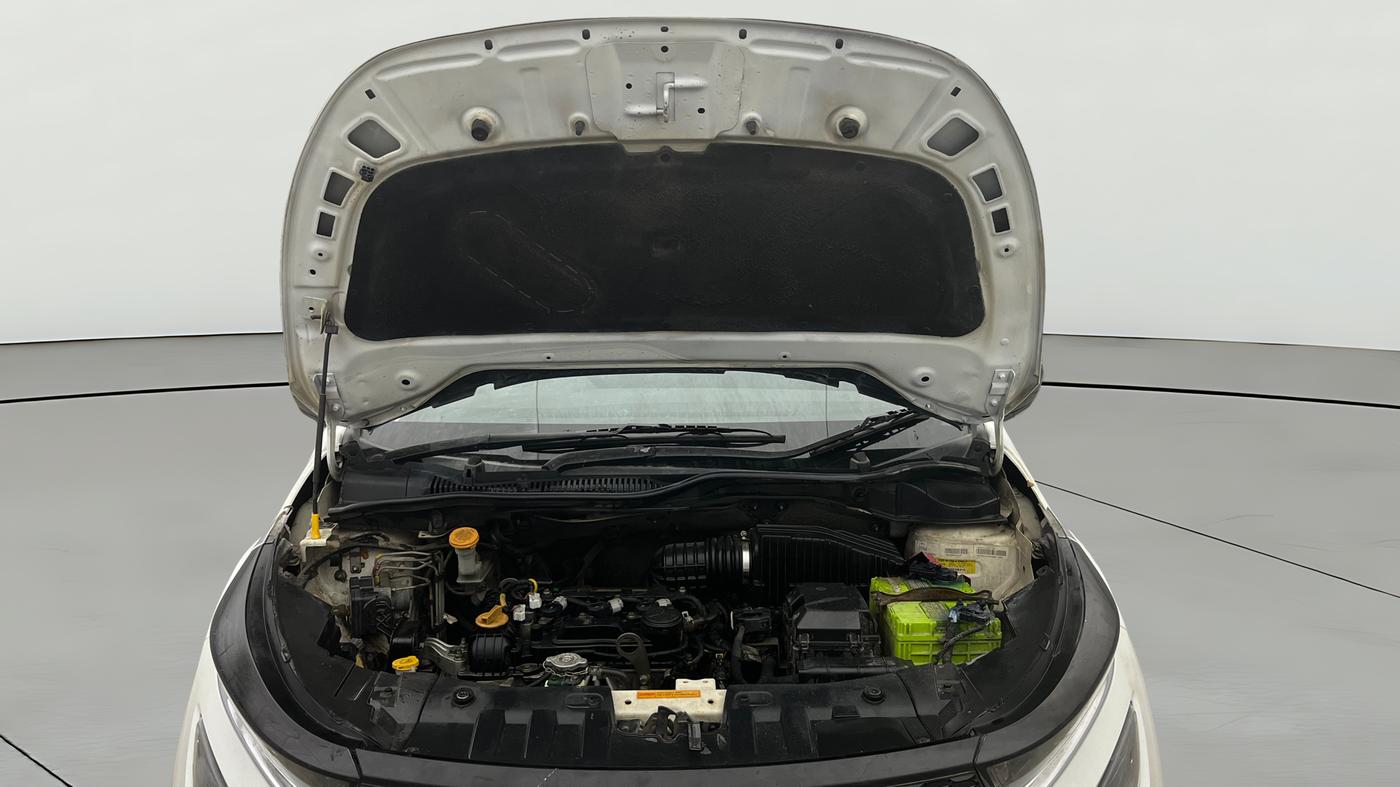 2020 Tata ALTROZ XT PETROL, Petrol, Manual, 64,549 km, Open Bonet