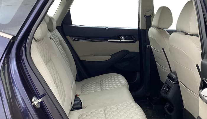 2022 KIA SELTOS  HTX IVT G, Petrol, Automatic, 53,278 km, Right Side Rear Door Cabin
