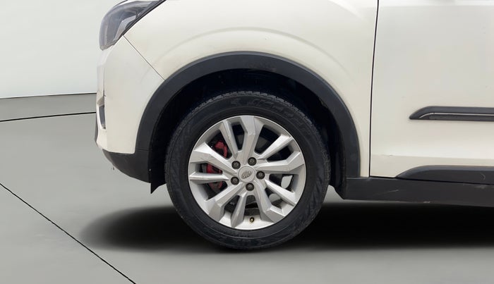 2019 Mahindra XUV300 W8 1.5 DIESEL, Diesel, Manual, 88,401 km, Left Front Wheel