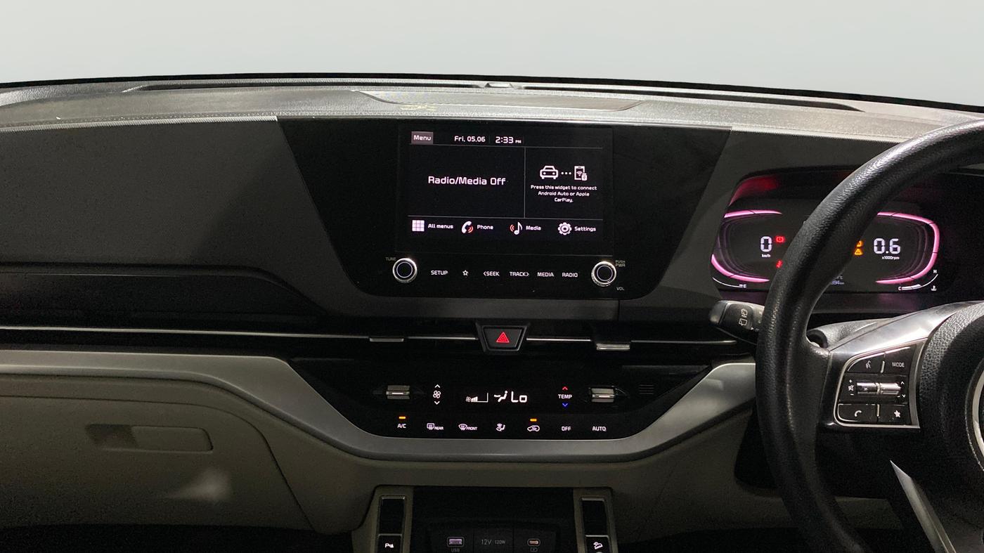 2022 KIA CARENS PRESTIGE 1.5 PETROL 7 STR, Petrol, Manual, 50,387 km, Air Conditioner