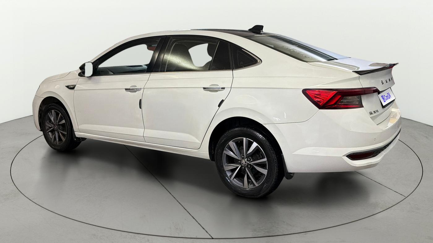 2022 Skoda SLAVIA STYLE 1.5L TSI DSG, Petrol, Automatic, 52,202 km, Left Back Diagonal