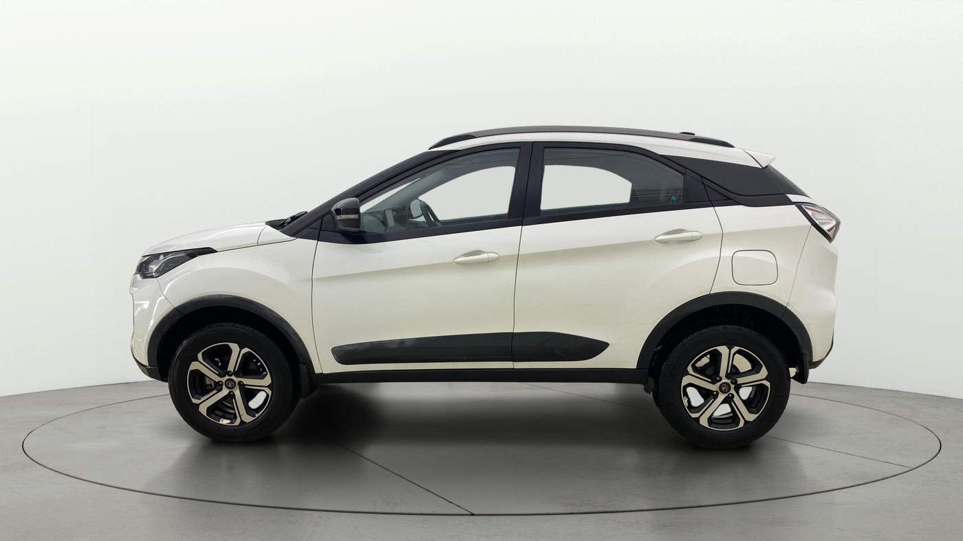 2023 Tata NEXON XZ Plus LUX, Petrol, Manual, 34,354 km, Left Side