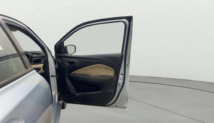 2022 Toyota Glanza S, Petrol, Manual, 62,868 km, RHS Front Door