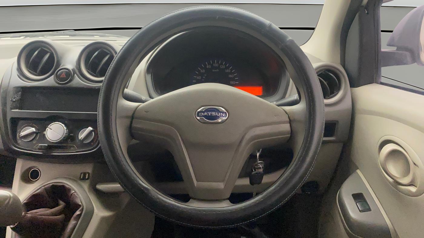 2014 Datsun Go T, Petrol, Manual, 1,12,672 km, Steering Wheel Close Up