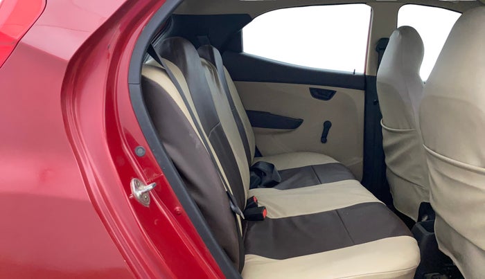 2015 Hyundai Eon ERA +, Petrol, Manual, 57,170 km, Right Side Rear Door Cabin